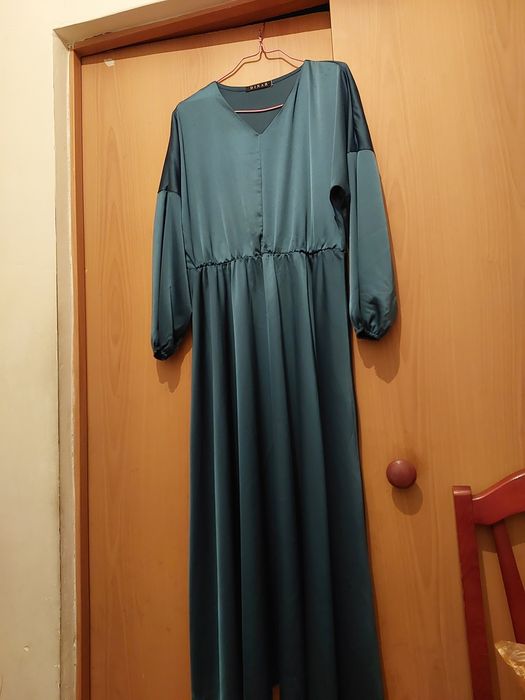 Шикарные платья   , 50-54  разм