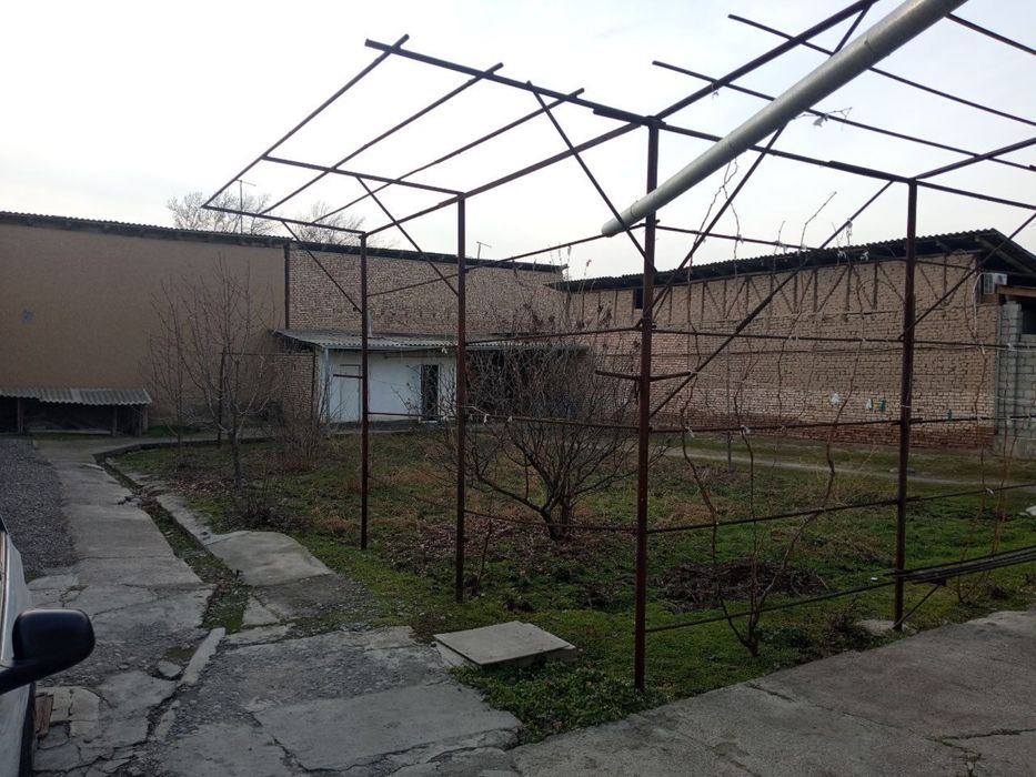 Qibrayda Yer uchaska sotiladi 8 sotikli uchaska 4 sotik yer sotiladi