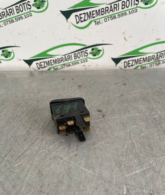 Buton avarie 6N1 953 235 Volkswagen VW Polo a 3-a generatie 6N