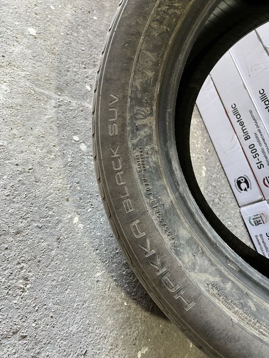 Продам б/у шины Pirelli 255/55/19