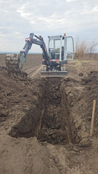 Inchiriez mini excavator 3T,Buldoexcavator,VolaBobcat,