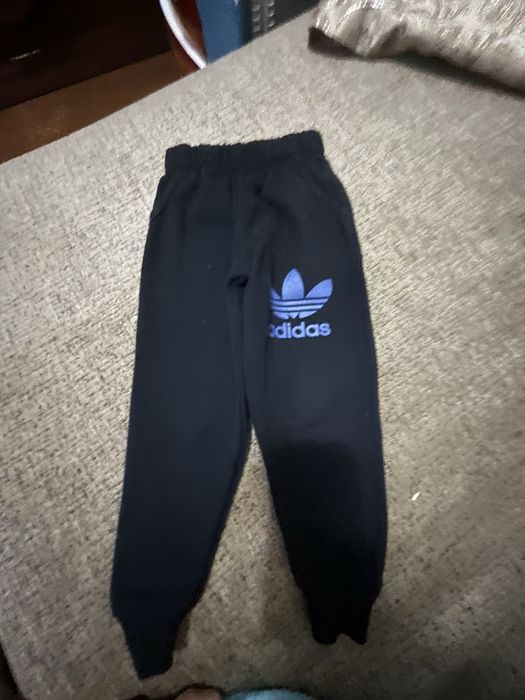 Продам детские вещи недорогг