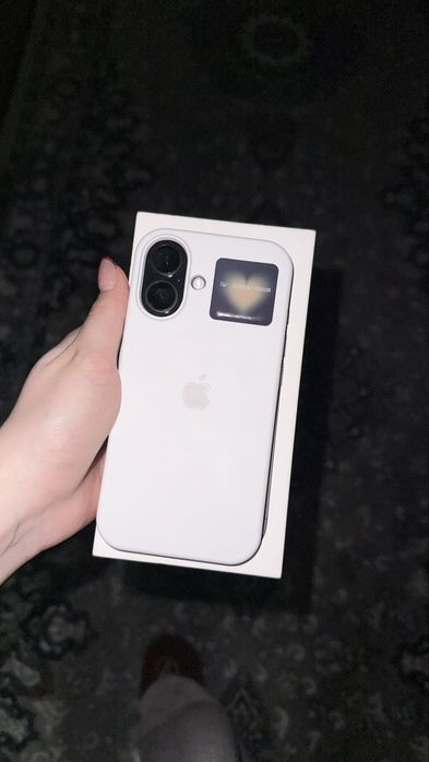 Iphone 16 256talik 100% 770$ga