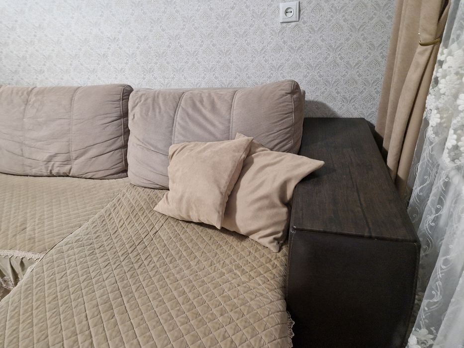 Продам угловой диван