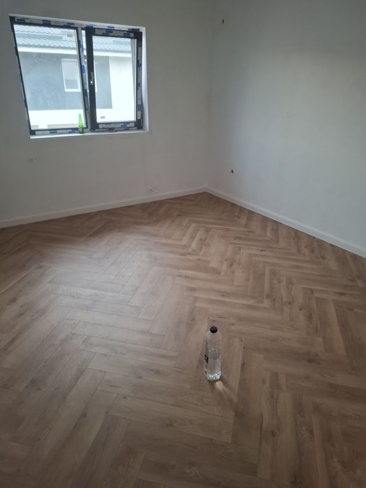 Montaj parchet HERRINGBONE
