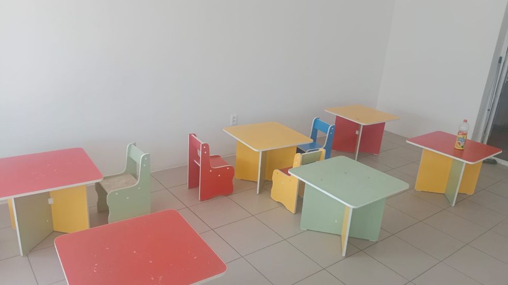 Садик жасындагы балаларга стол стуля