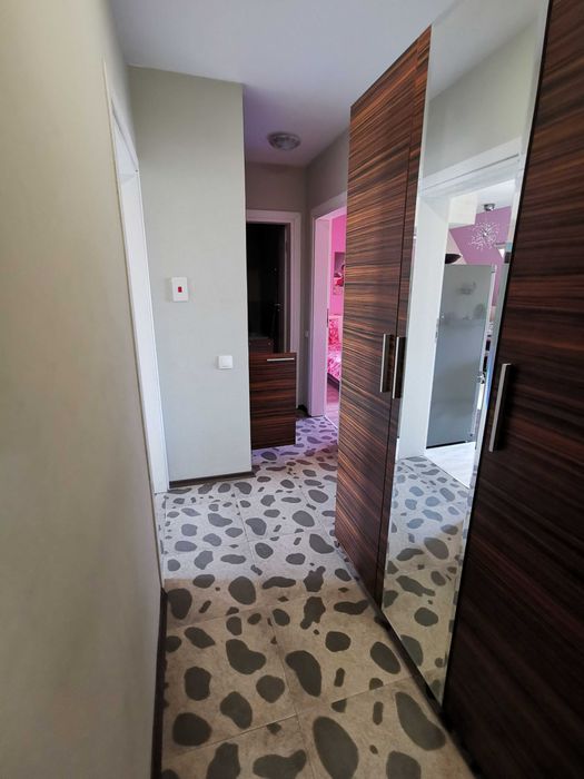 Продава се Тристаен апартамент в Пловдив, Кършияка - 70 кв.м за 10 €/кв.м - Снимка #11