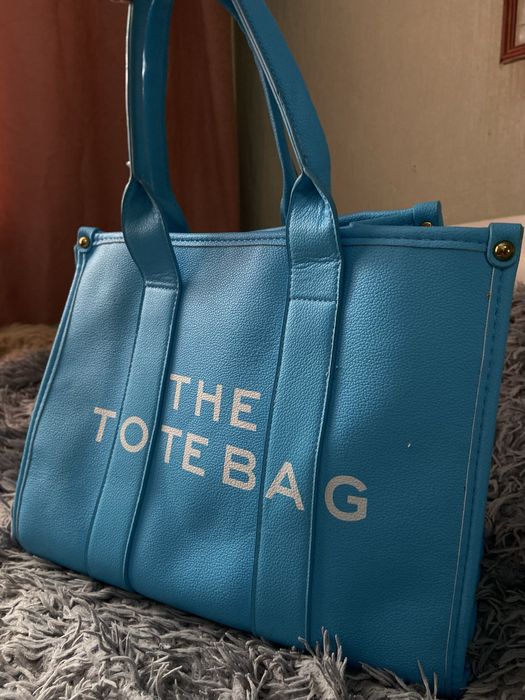 Сумка вместительная новая