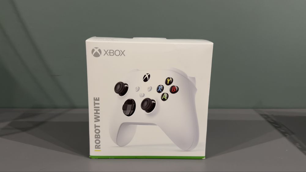 Продаю Xbox Series S