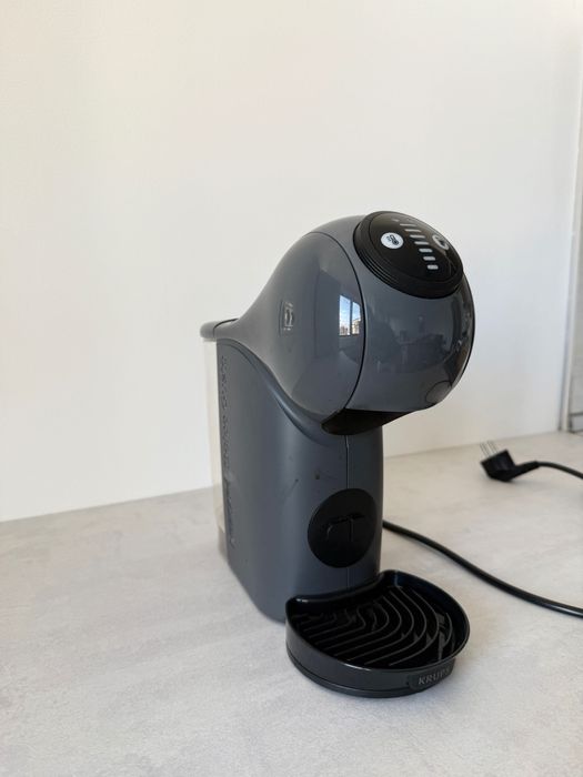 Кафемашина Dolce gusto genio S