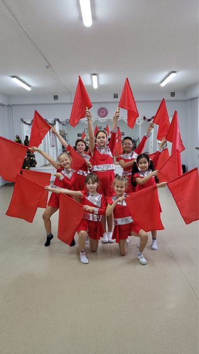 Костюм танцевальный на 7 лет