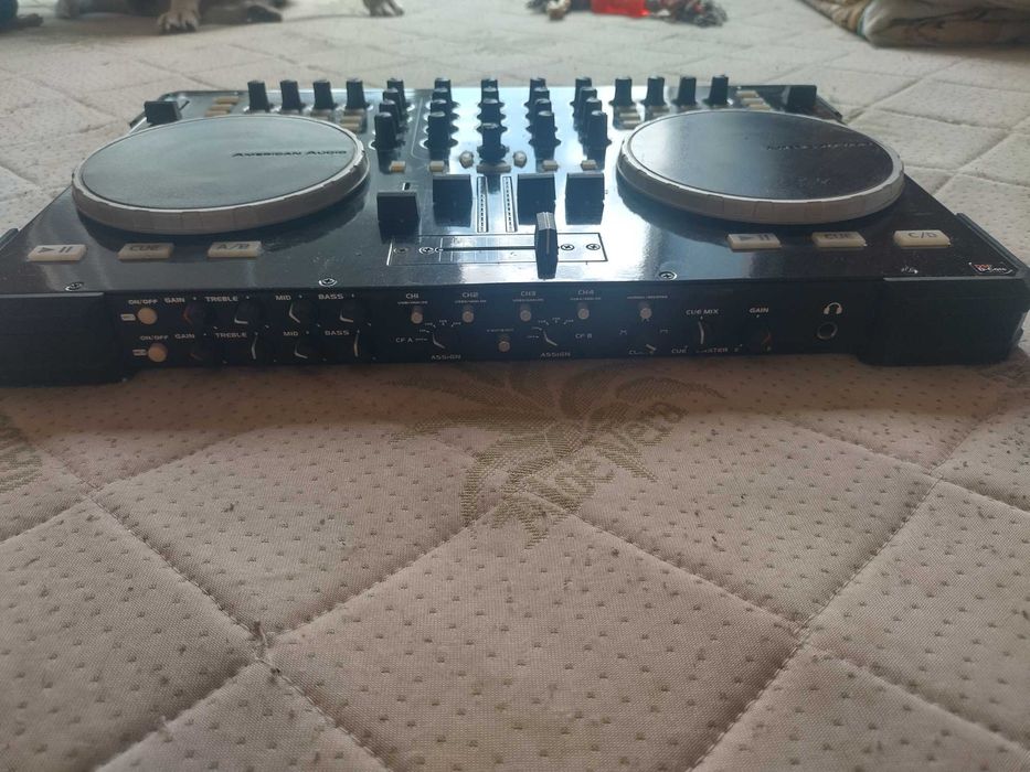 DJ контролер конзола American audio vms-5