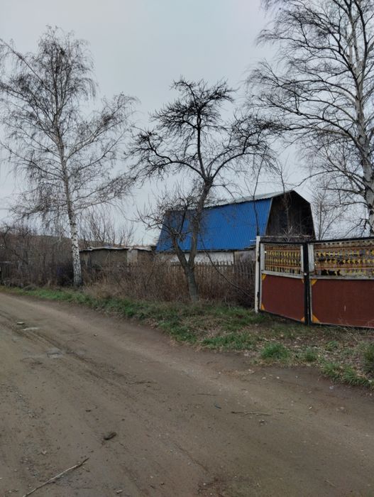 Продаю дачу общество Металлист.