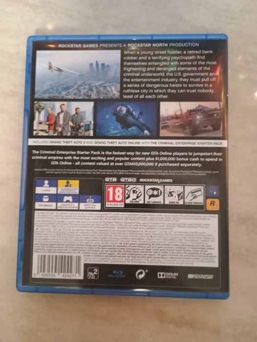 Vând jocuri PS4(Minecraft și GTA 5)