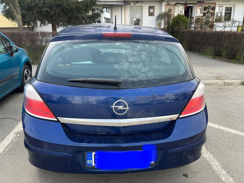 Vând Opel Astra H