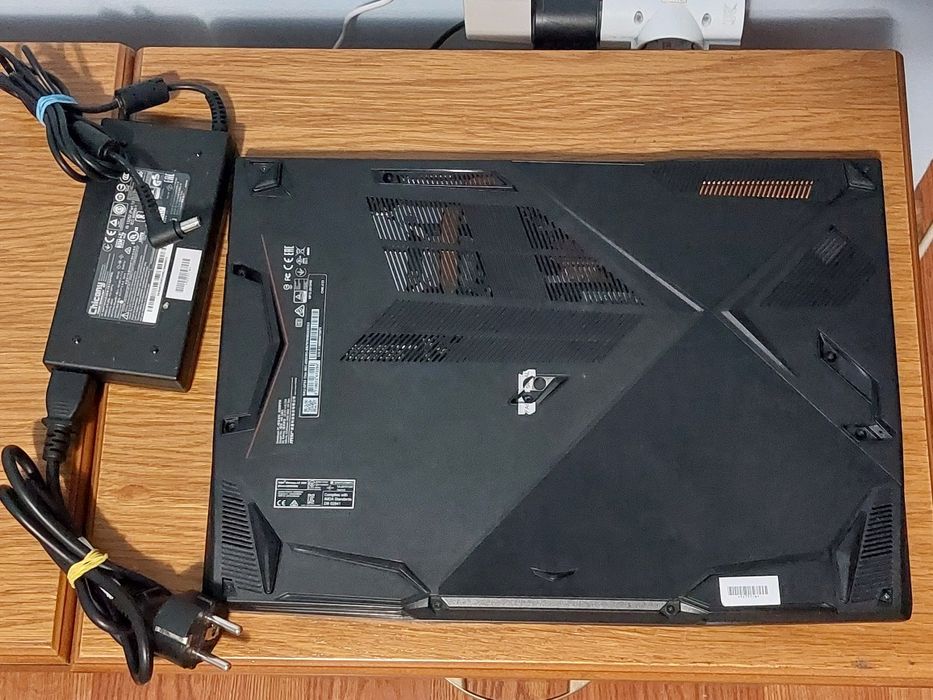 Laptop Gaming MSI GF63 i7 9750H 2,6Ghz/4,5Ghz, 16GB 1TB SSD Nvme, GTX 1650 4GB, Win11 Office 2024
