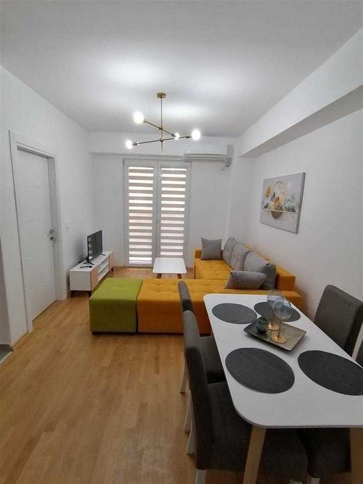 Дава се под наем Двустаен апартамент в Бургас, Лазур - 67 кв.м за 357 € - Снимка #3