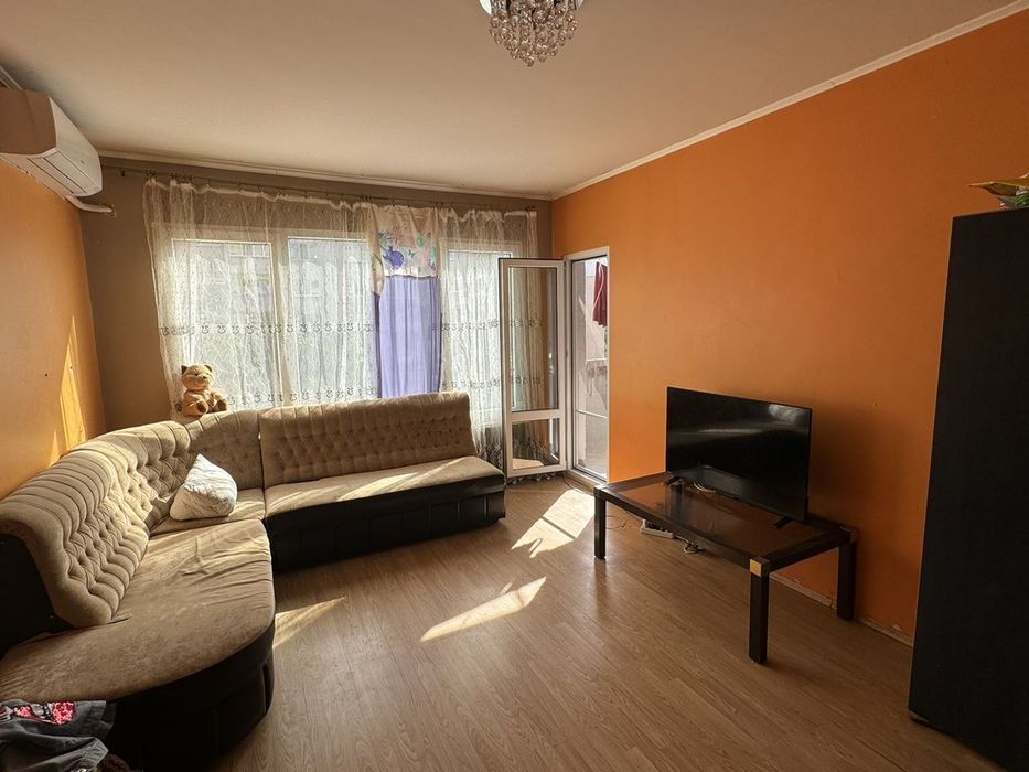 Продава се Тристаен апартамент в София, Ботунец - 101 кв.м за 822 €/кв.м - Снимка #1