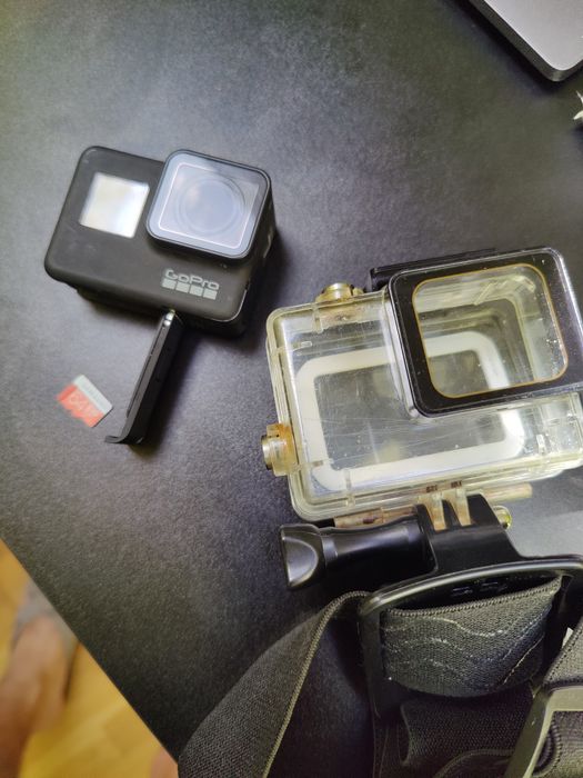 Gopro hero black 7 + sd card 64gb