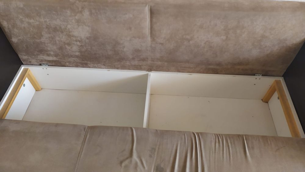 Продается диван коричневый