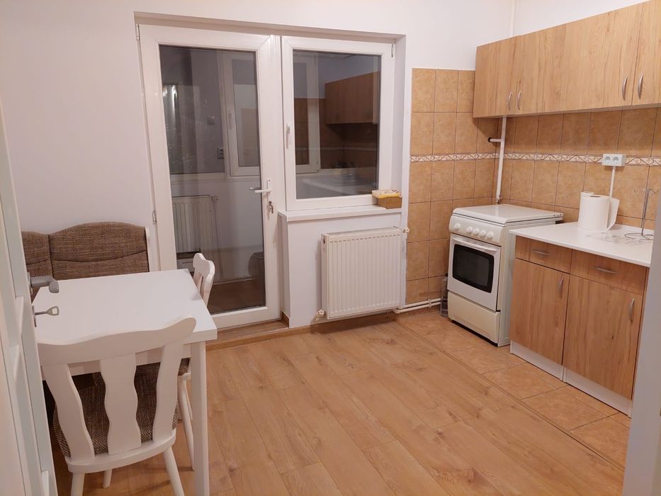 Inchiriez apartament 1 camera/f spatios 42mp/etaj 3, lift/Zimbru-Pasaj Octav Bancila
