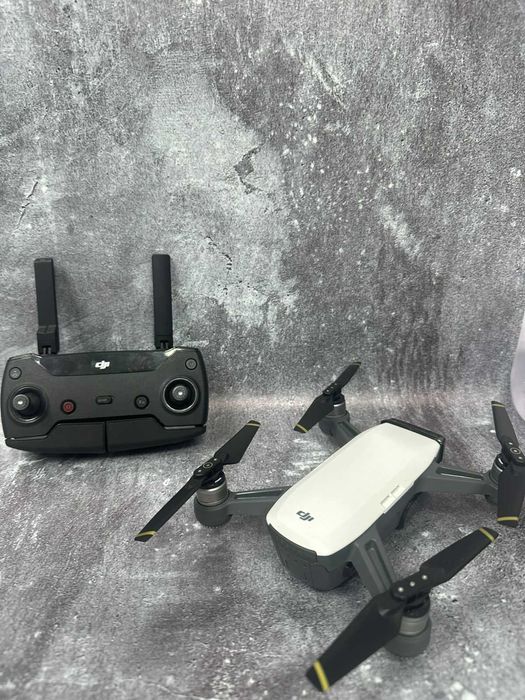 Квадрокоптер DJI Spark (Караганда 12 мкр д.5 ТД Лиза) ЛОТ  7752
