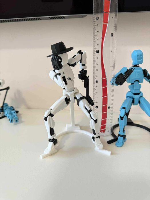 Сглобяеми екшън фигурки – забавление и развитие за деца