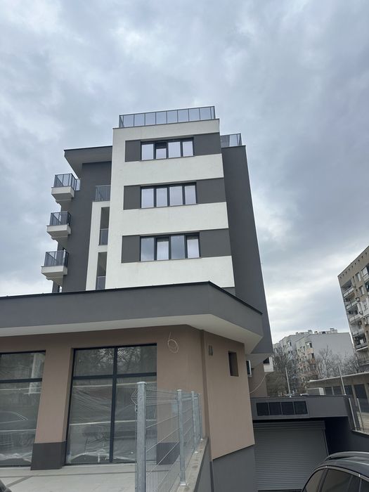 Home Depo продава апартамент и подземен гараж - Казанлък