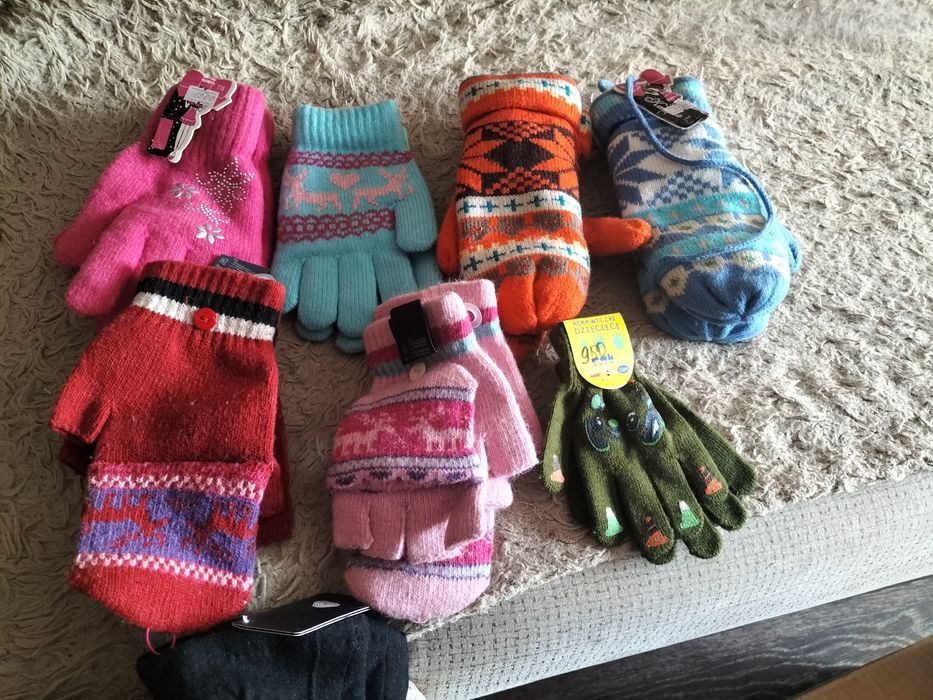 Продам перчатки новые,