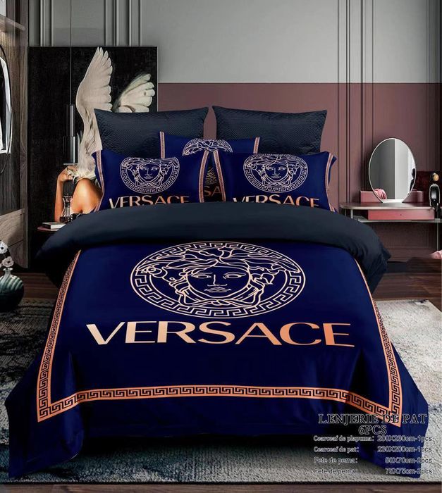 Versace,Louis etc
