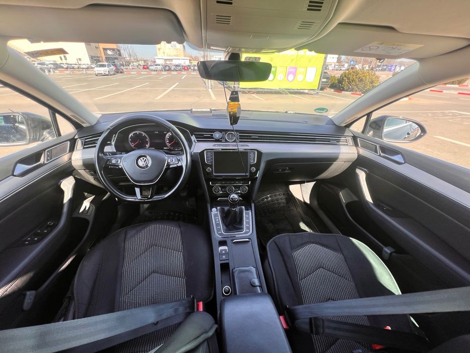 Volkswagen Passat B8 R-Line 2016 – 2.0 TDI 150 CP