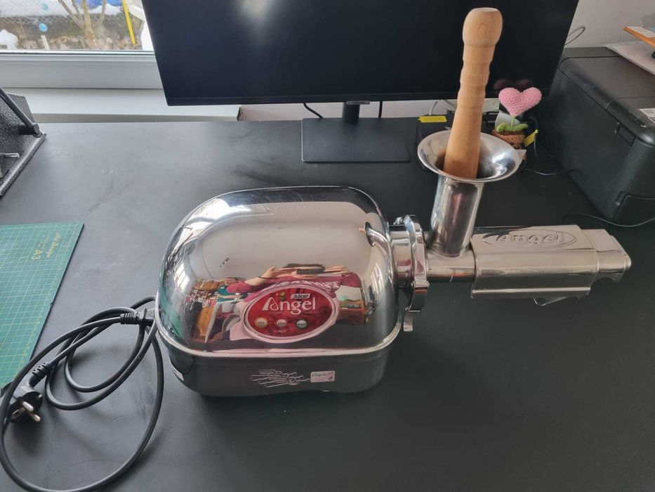 Storcator Angels 5500, inox, 3 cai putere