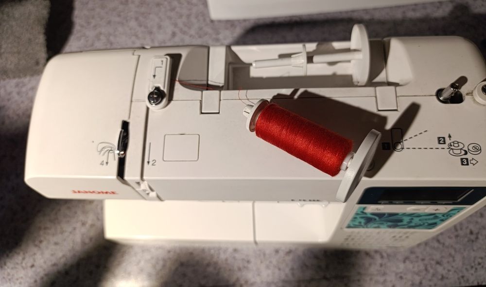 Машинка Janome DC 3900