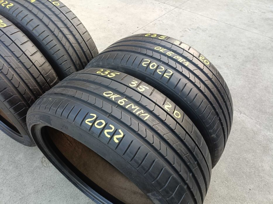 Set 4 anvelope vara 235 35 20 pirelli p zero pz4