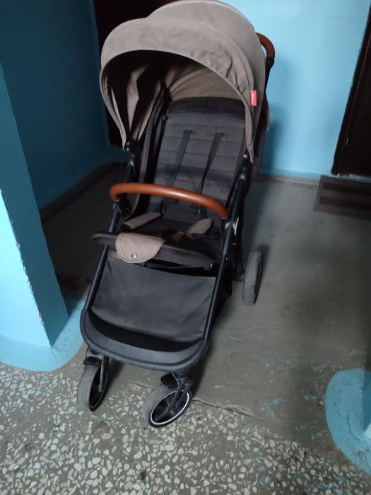 Продам детскую коляску