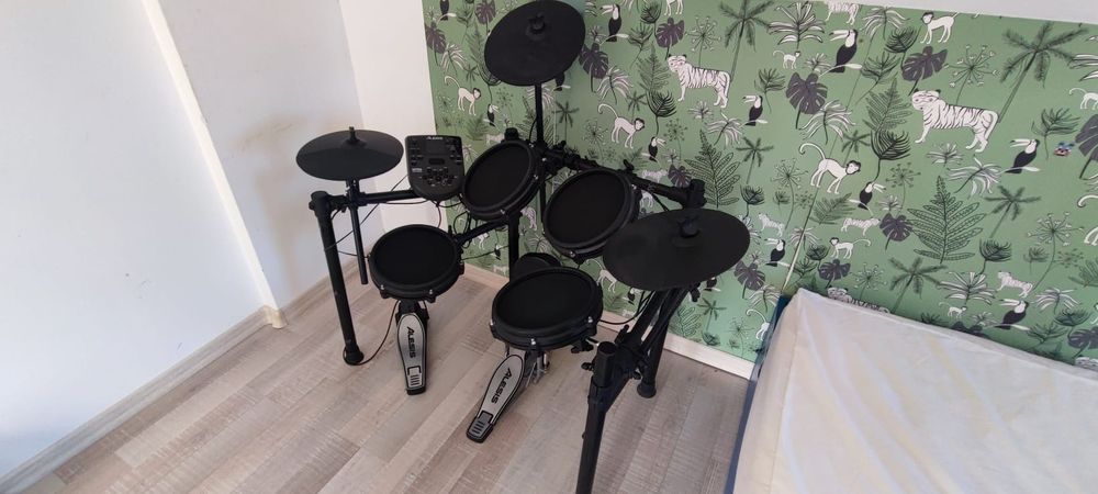 Tobe electronice Alesis Nitro Mesh