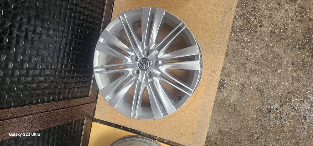 Продават се джанти 17 5х100 ет46