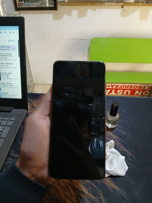 Redmi not 13 sotilad