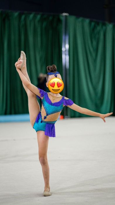 Купальник гимнастический