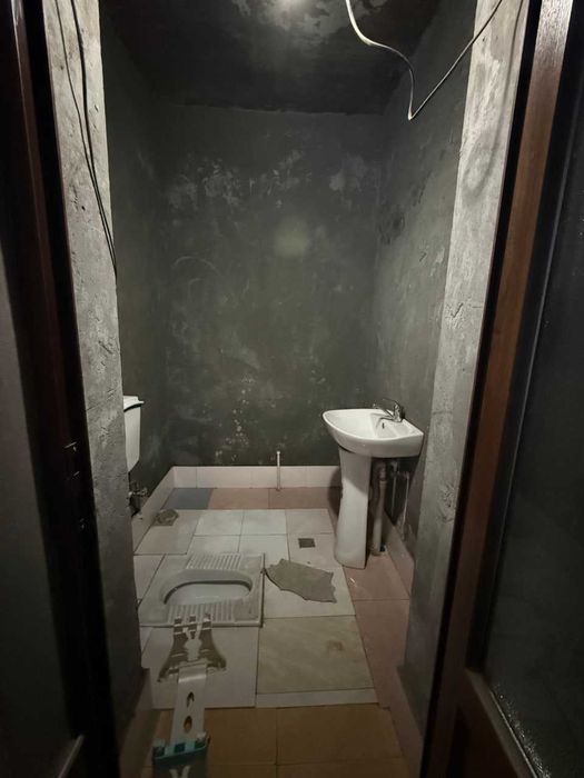 Алмазаор тумани Мевазор махалада 7,2-сотих Хонадон