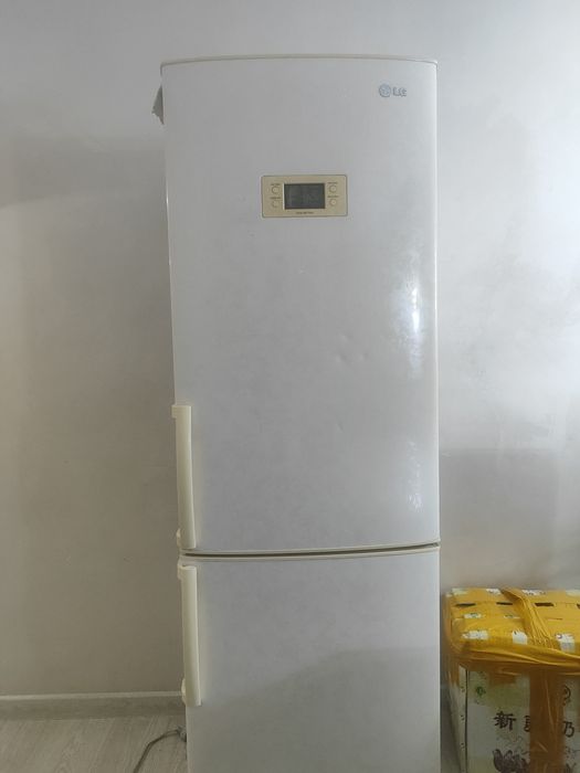 Холодильник LG GA-B409UEQA
