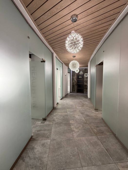 Помещения под Клинику , Стоматология или Офис 330 кв.м