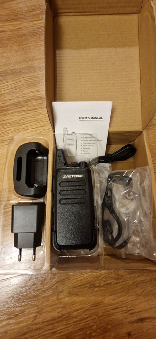 Walkie Talkie statii Zestone X6 nou la cutie full box