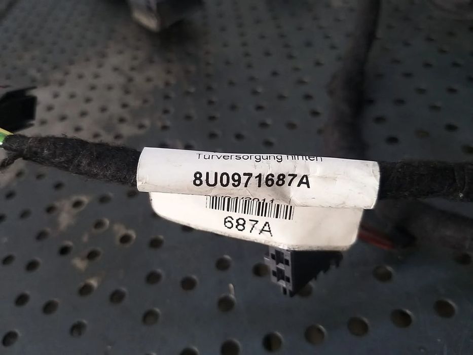 Cablaj instalatie electrica usa dreapta spate audi q3 8u 8u0971687a