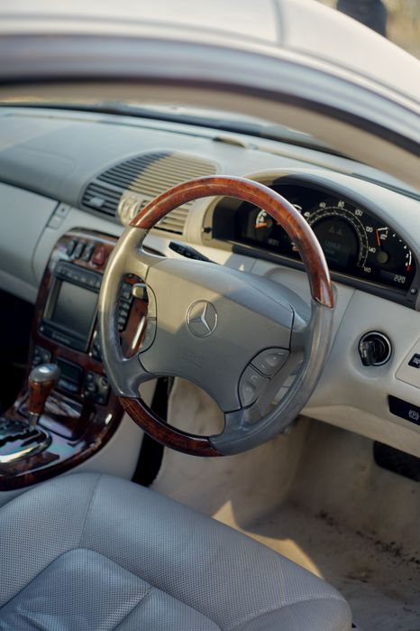 Dezmembrez Mercedes CL W215 AMG bara far aripa stop parbriz capota usa