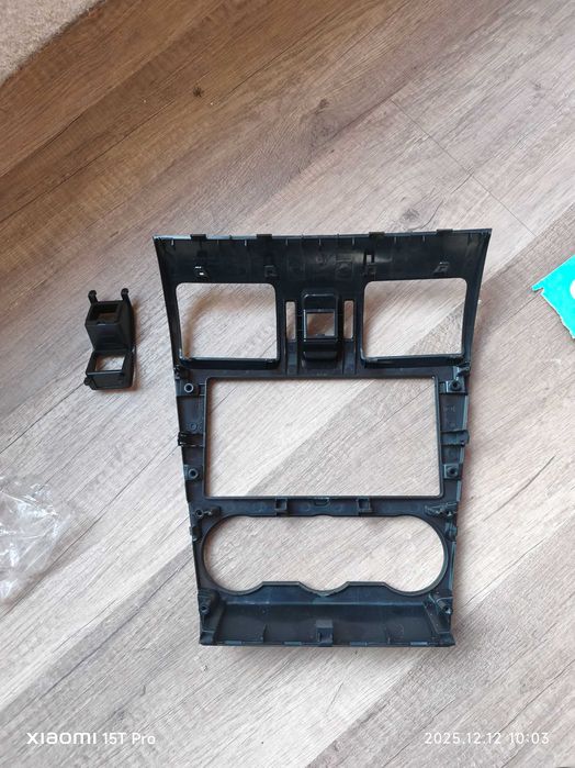 Панел за радио Subaru XV Forester Impreza 2012-2016