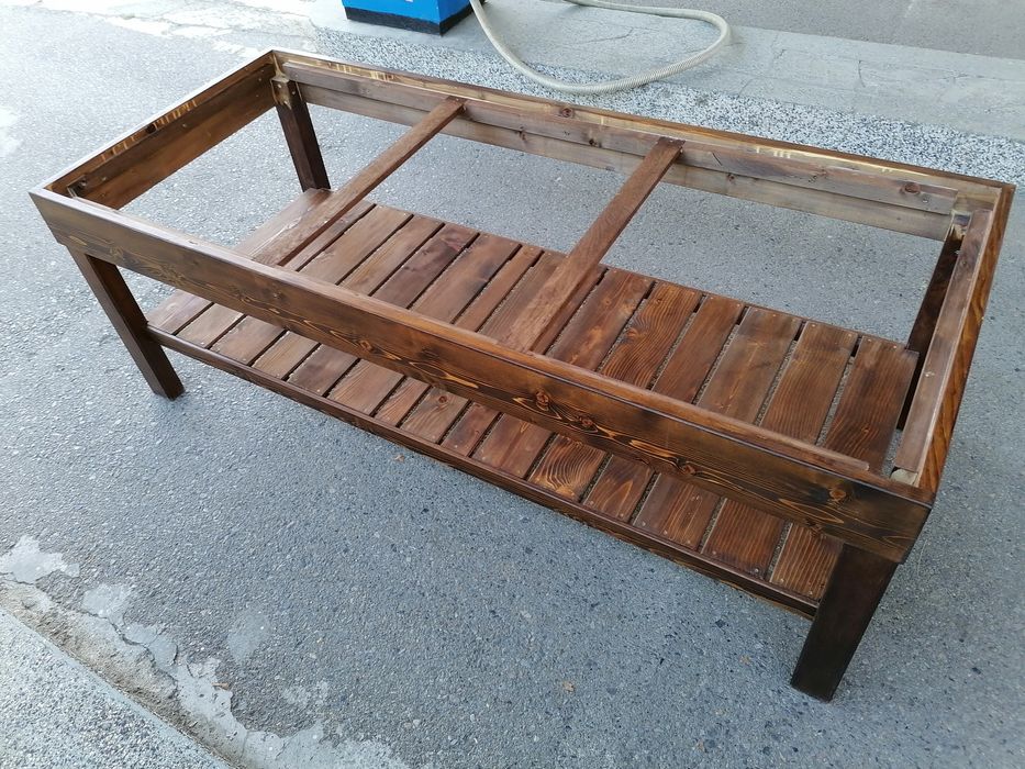 Луксозни масажни кушетки