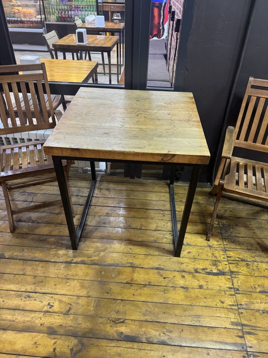 Столы, стулья для кафе или кофейни