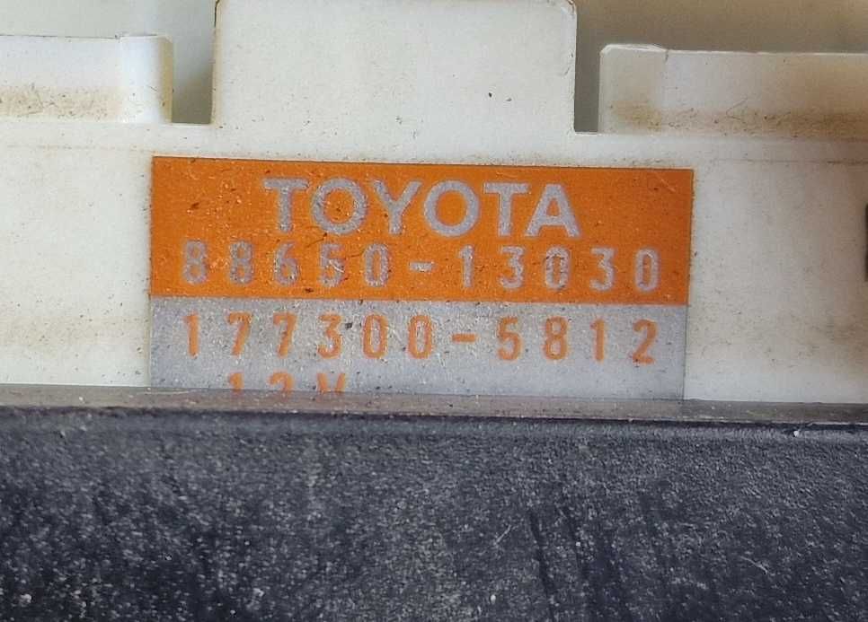 Панел Управление Парно Климатик Климатроник Toyota Corolla E12 Тойота Корола 2001-2007 88650-13030