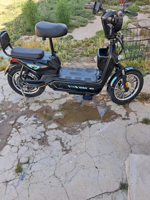 Продам скутер электро